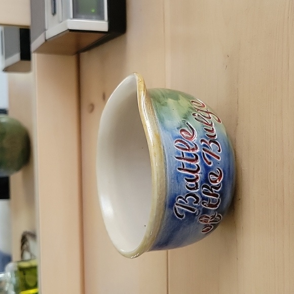 Airborne Battle of the Bulge Pottery Creamer - Picture 2 of 5